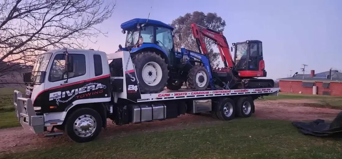 Riviera Towing — New Holland tractor & Kubota excavator in Bairnsdale & East Gippsland, Victoria